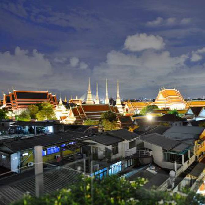 Location & neighborhood Hotel Riva Arun Bangkok